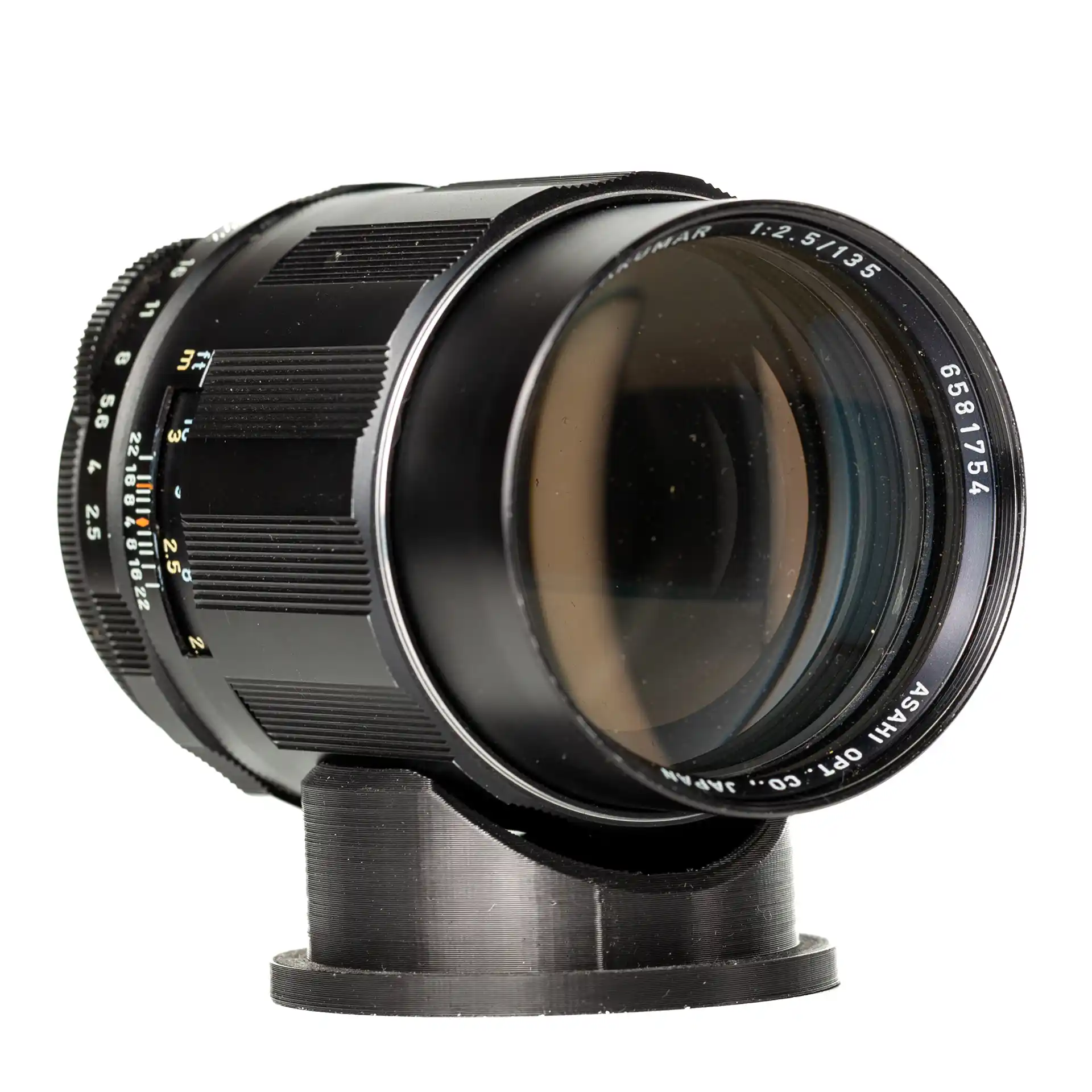 Super Takumar 135mm F2.5