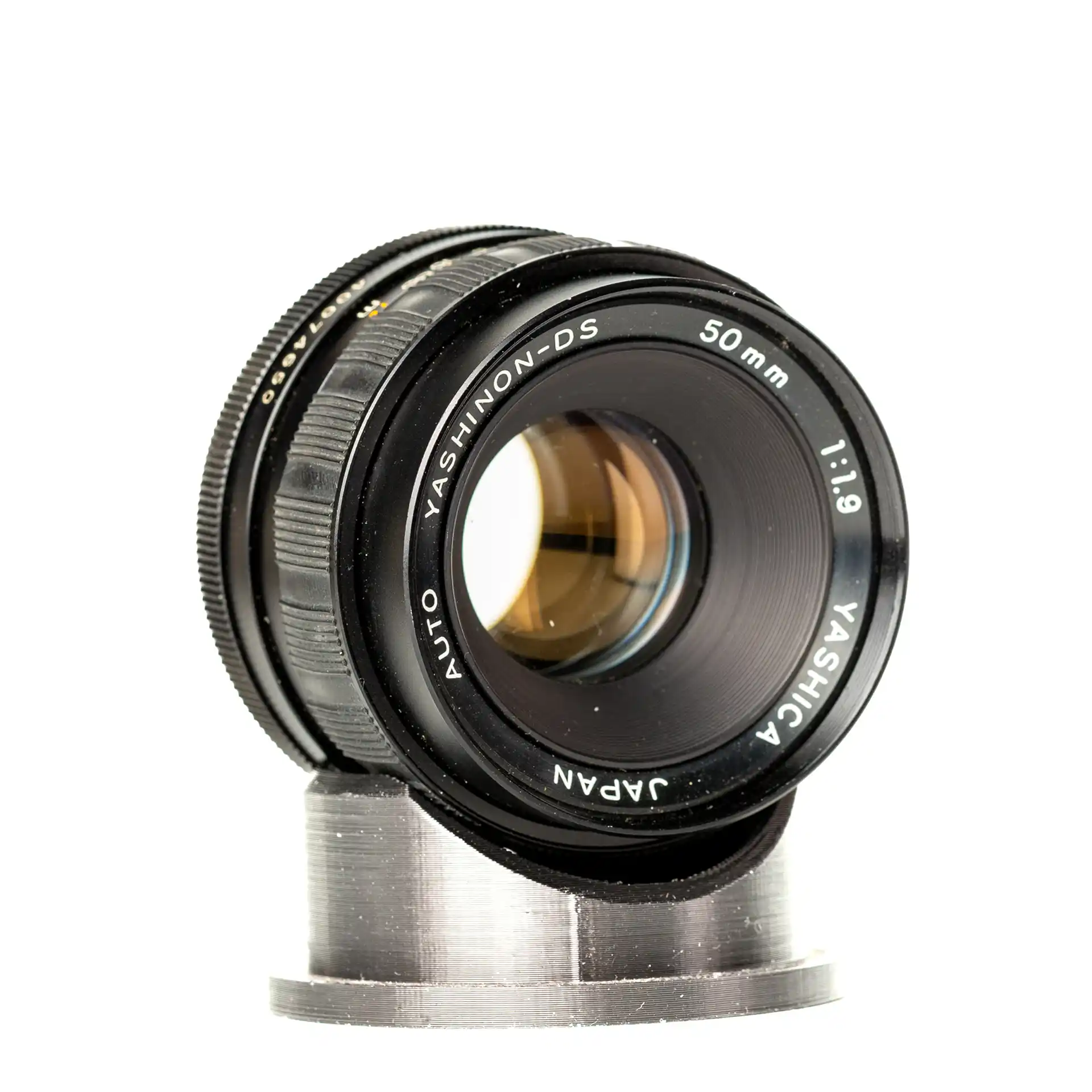 Yashica Yashinon Ds 50mm F1.9